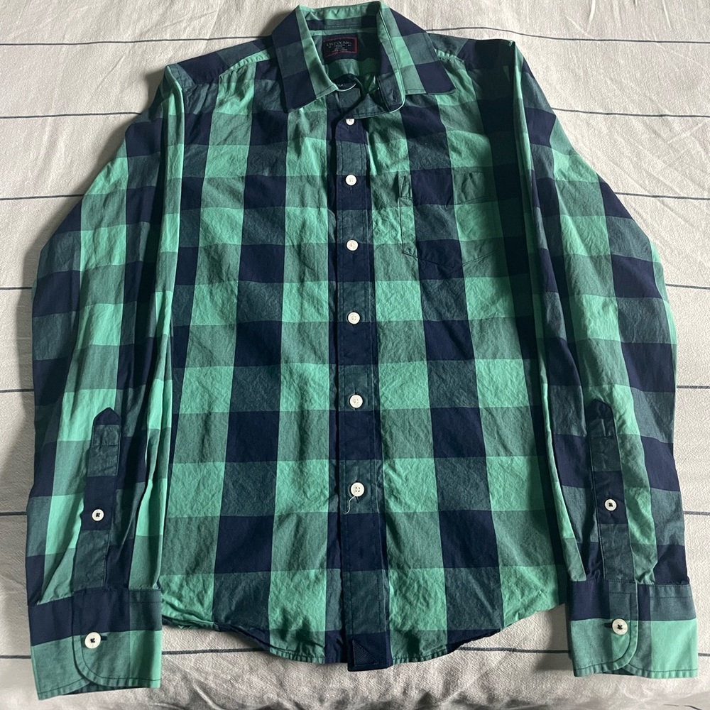 UNTUCKit Mens Slim Fit Medium Long Sleeve Button Up